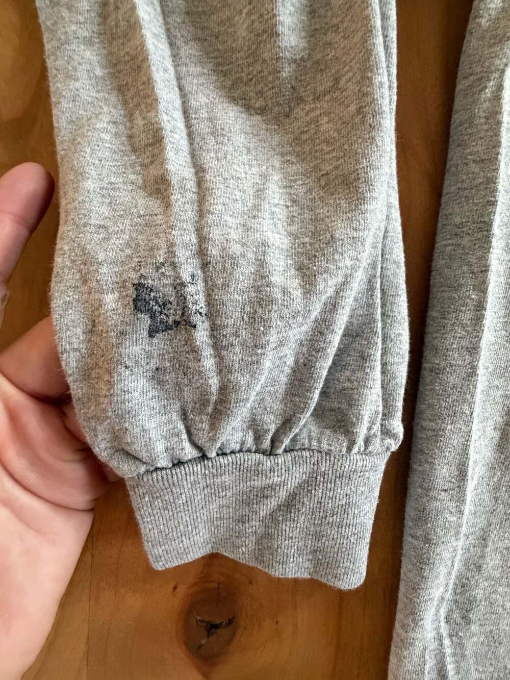Santa Cruz Skateboards Classic Dot Logo Long Sleeve Grey T-Shirt - Picture 2 of 10